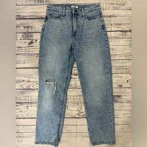 Tommy Hilfiger Julie Ultra High Rise Distressed Jeans Sz.‎ 30